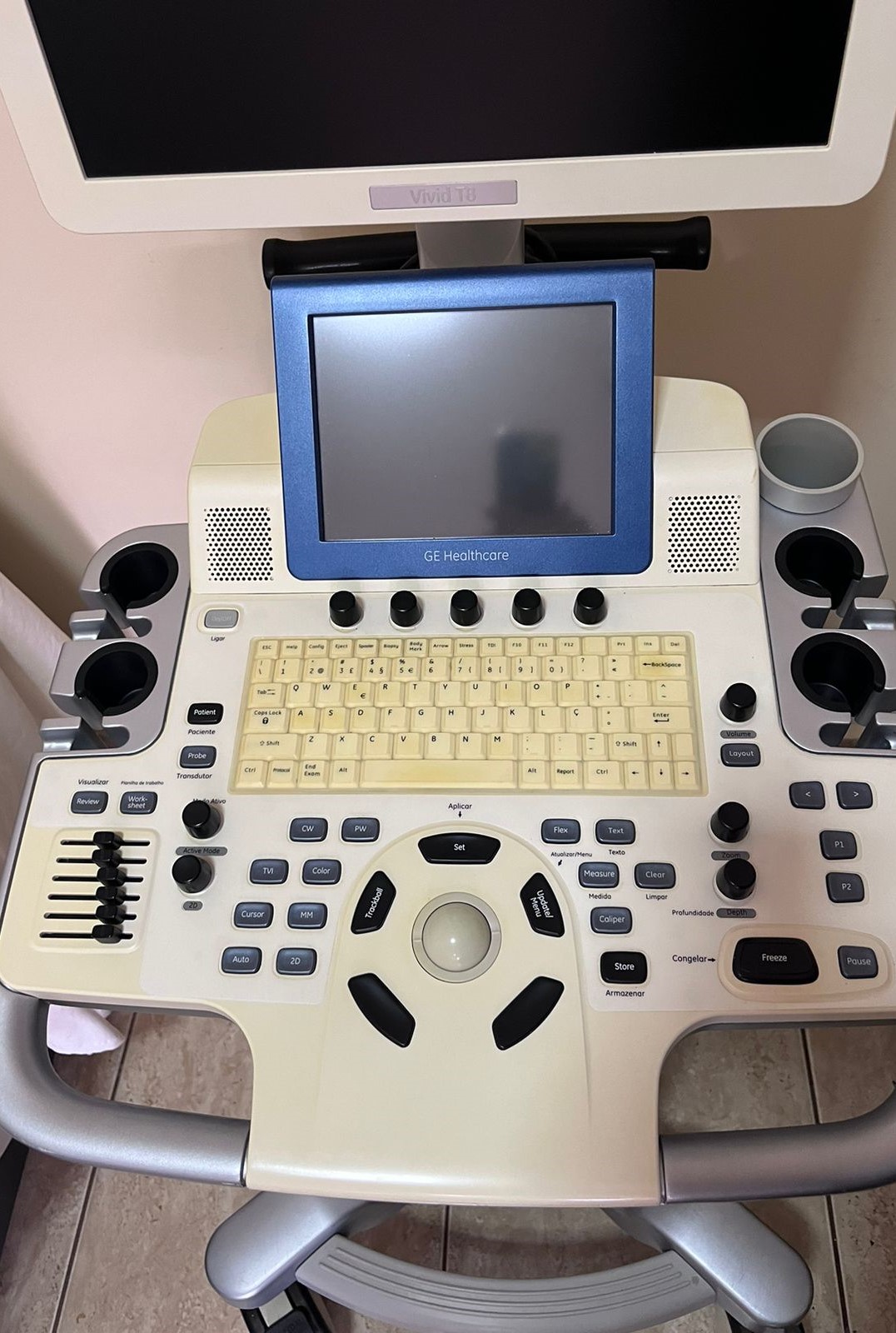 Produto - Sistema de Ultrassom GE Vivid T8